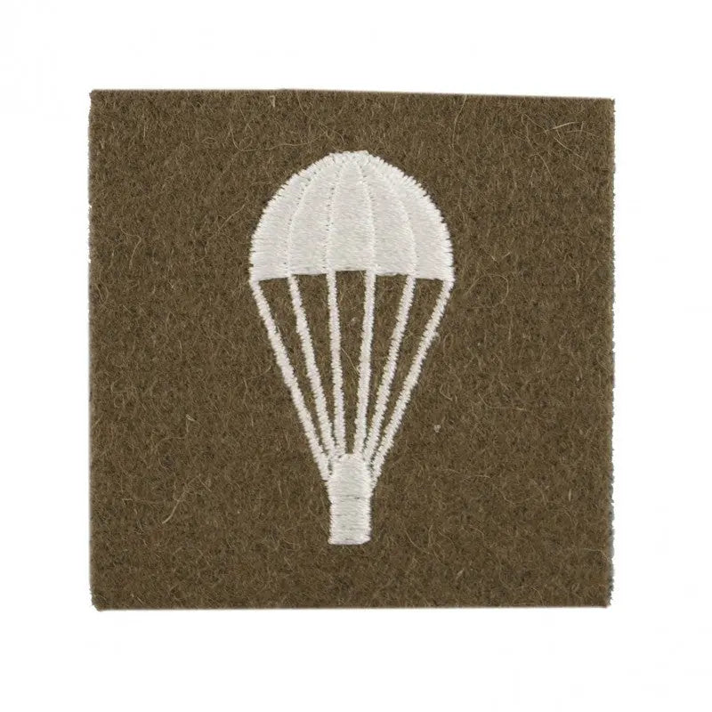 Parachutists Course Only Trained All Other Regiments and Corps British Army Badge wyedean